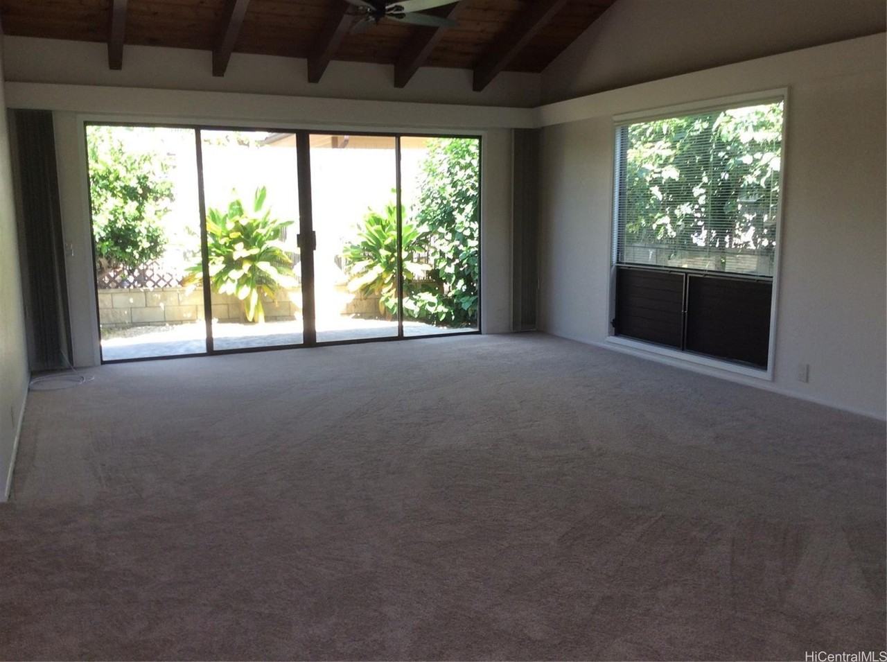 4180 Huanui St - Photo 5 of 20