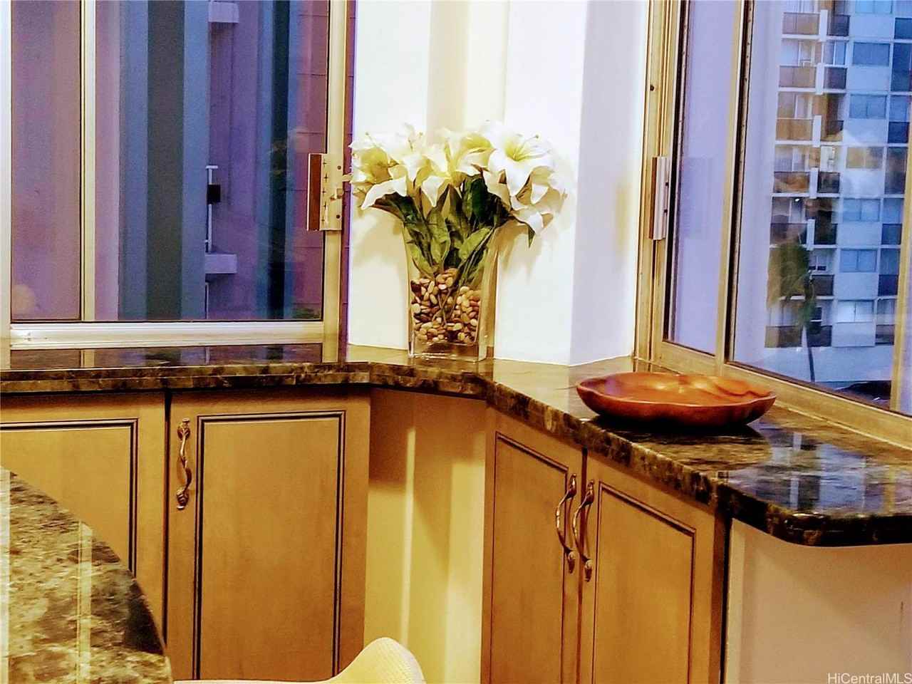 431 Nahua St #1005 - Photo 5 of 13