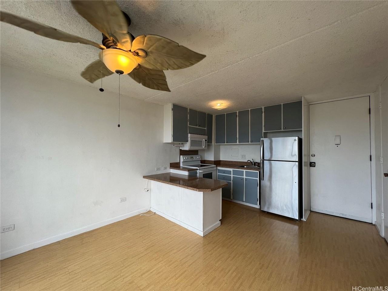 2845 Waialae Ave #513 - Photo 2 of 8