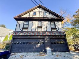 featured image of 3713 River Rd