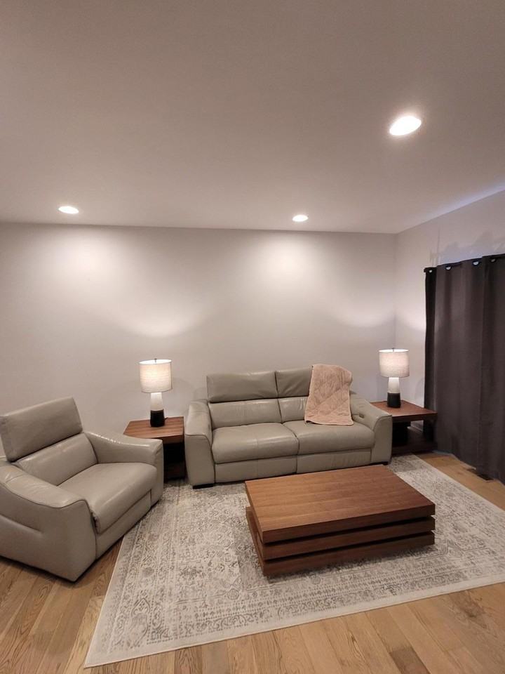 203 9th St Se - Photo 5 of 19