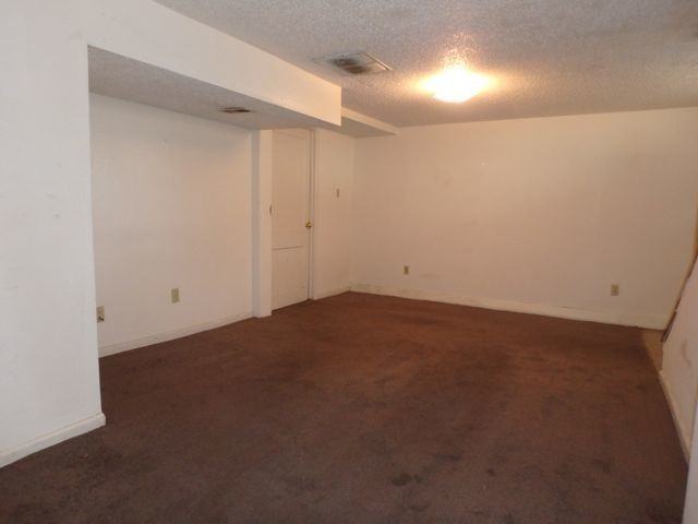 1413 Wilson Ave. - Photo 5 of 19