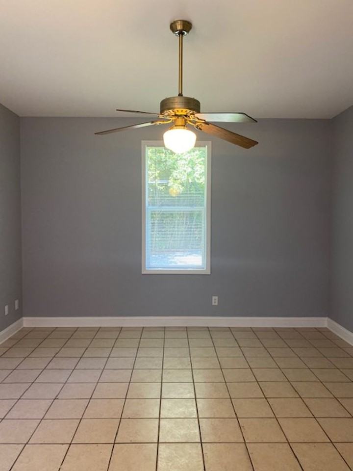 19632 Tryon St Ste B - Photo 5 of 15