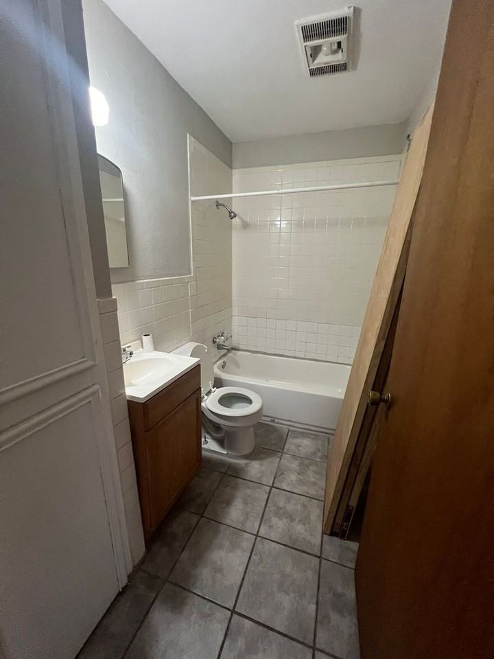 1362 S Bowie Dr - Photo 6 of 8