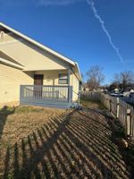 featured image of 1005 E Division St