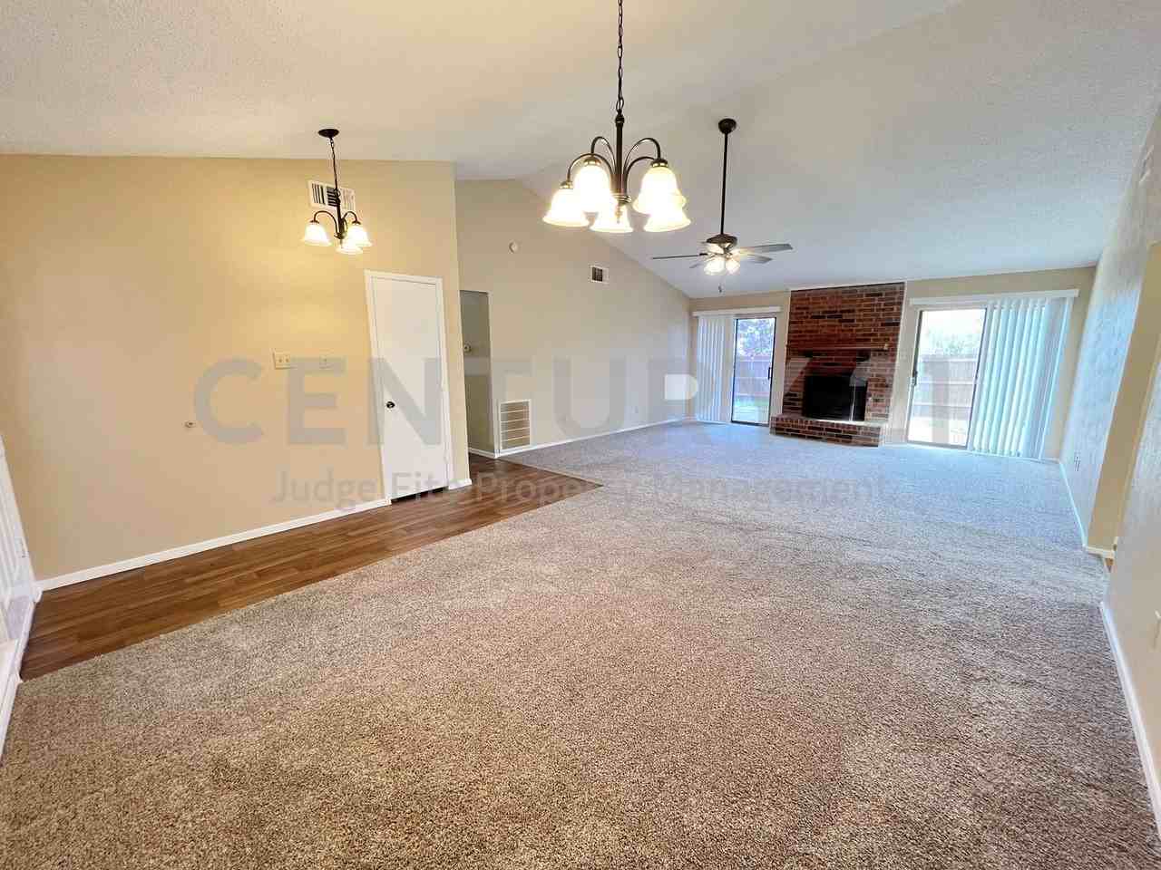 5429 Gregory Dr - Photo 2 of 12