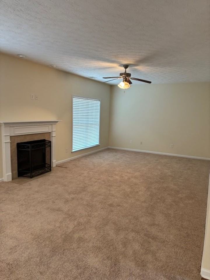 8000 Santee Ct - Photo 5 of 18