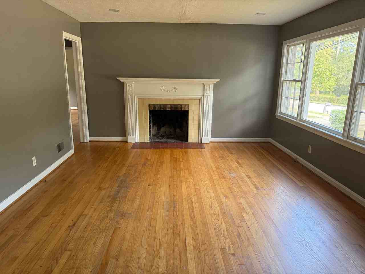 127 Mccartha Dr - Photo 3 of 9