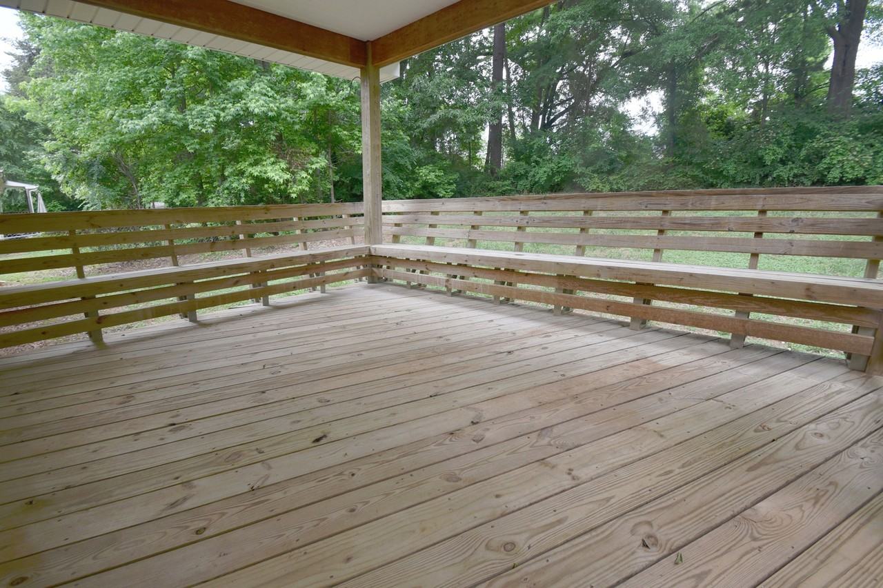 6523 Pamela St - Photo 4 of 15