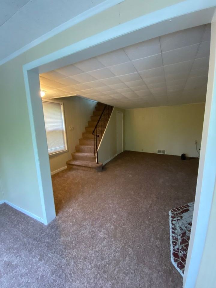 388 Republic St - Photo 2 of 28