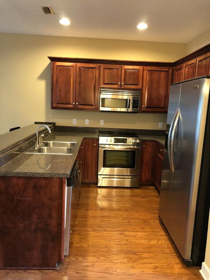 208 Eagle Lndg - Photo 5 of 16