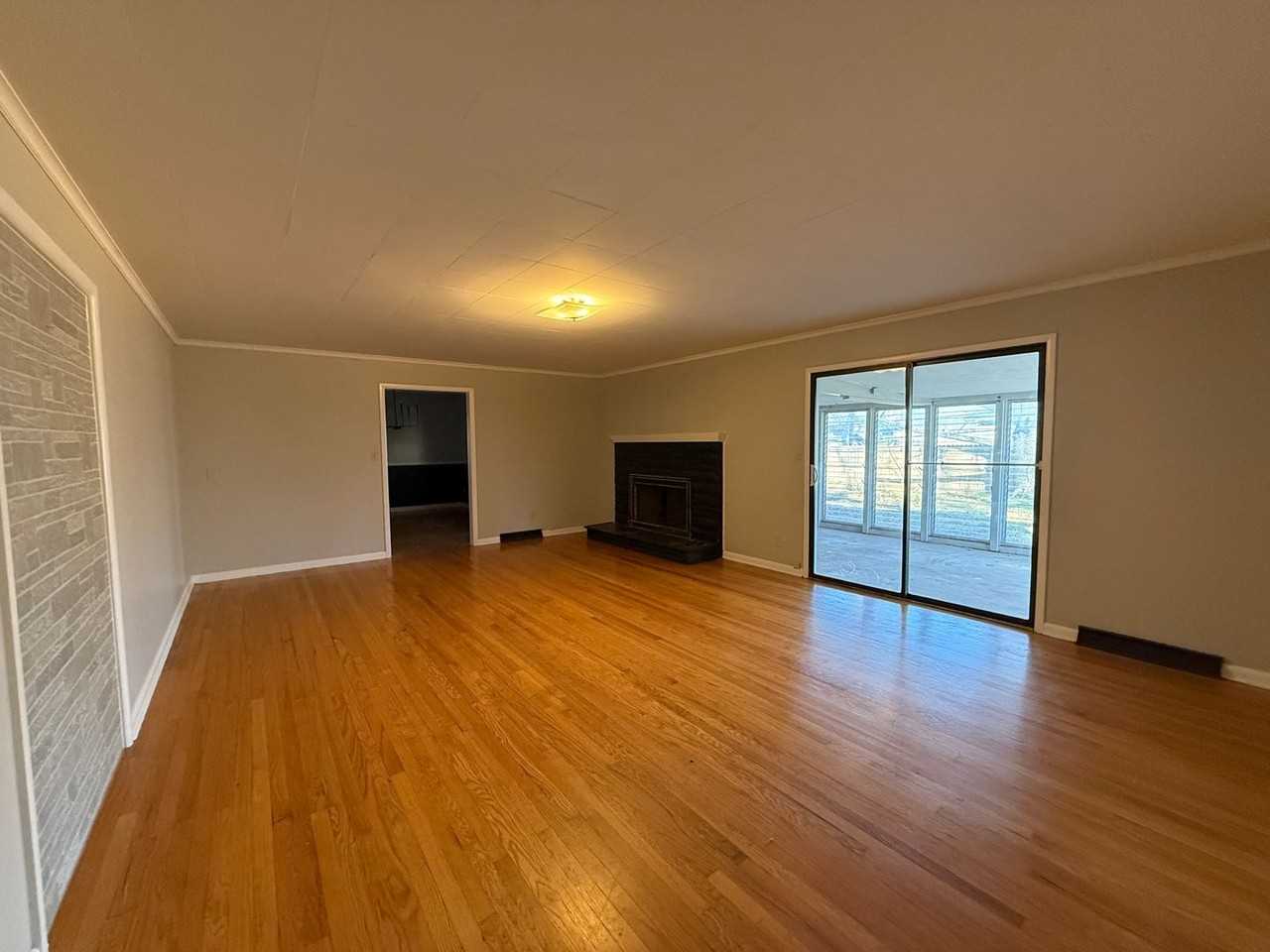 2343 E Latoka St - Photo 3 of 18