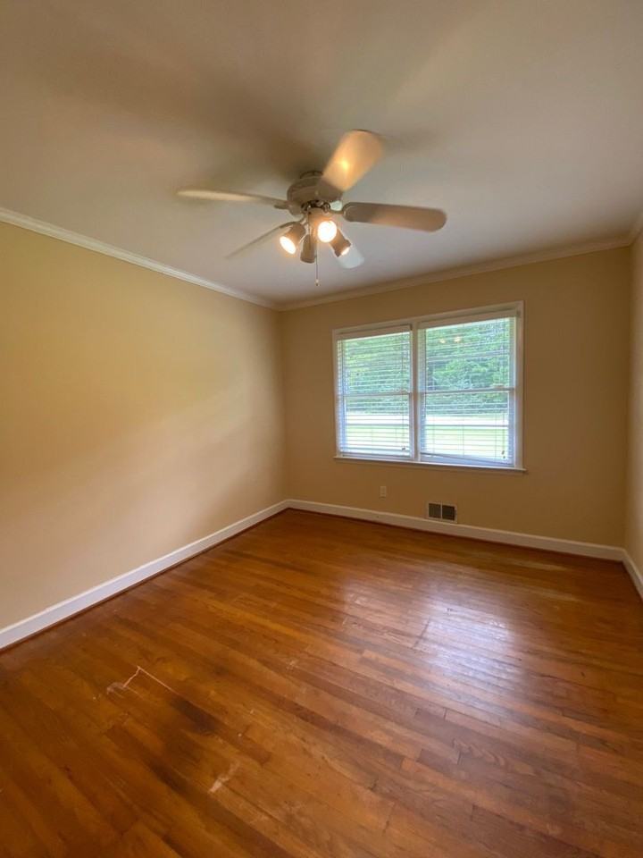 2161 Daniells Bridge Rd - Photo 7 of 13