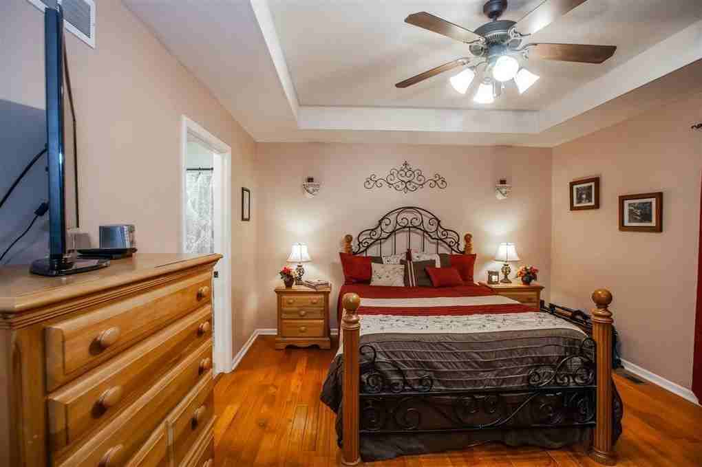 4048 Jacob Cole Ct - Photo 4 of 20