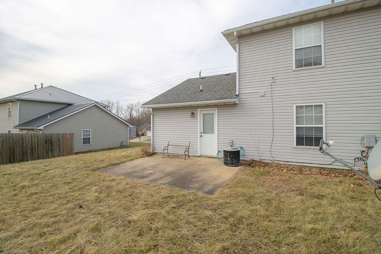 1408 Godas Dr - Photo 5 of 27