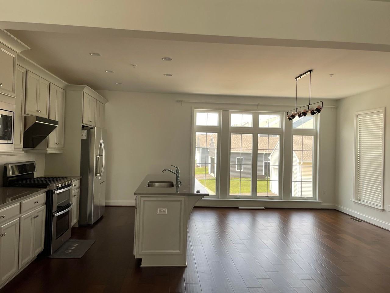 109 Gress Rd - Photo 3 of 14