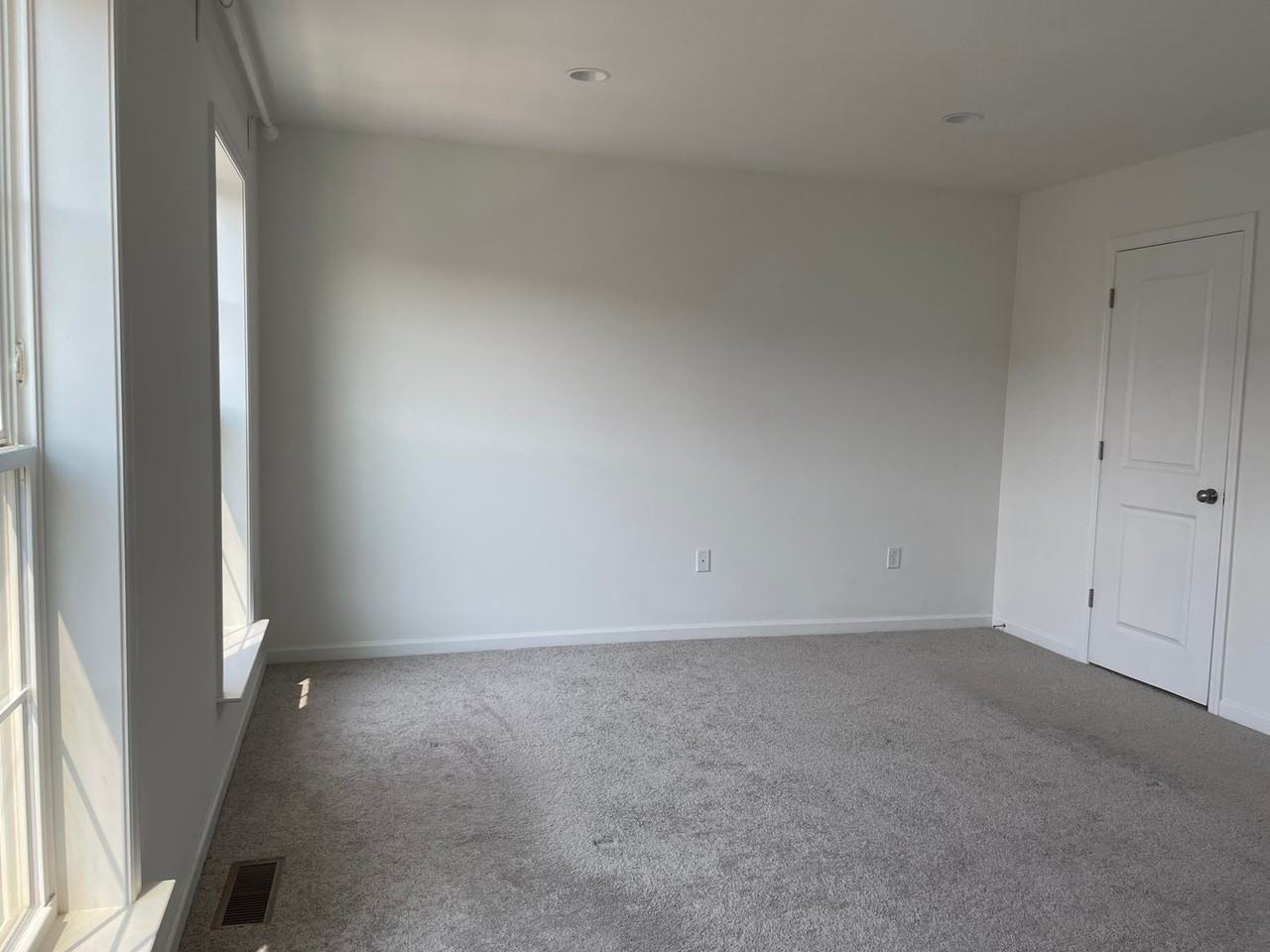 109 Gress Rd - Photo 5 of 14