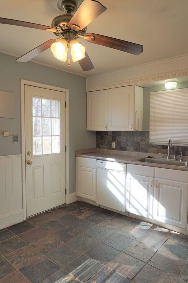 3716 Nw 18th St - Photo 4 of 37