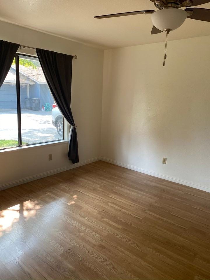 3313 Monterey Ave - Photo 2 of 22