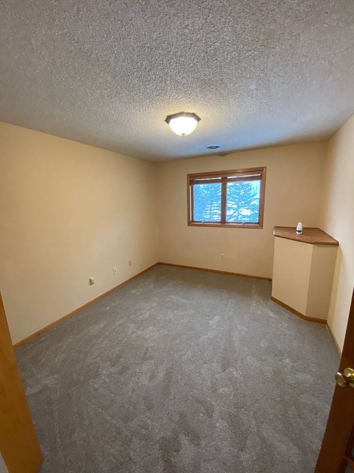 2600 75th St E #217 - Photo 7 of 9