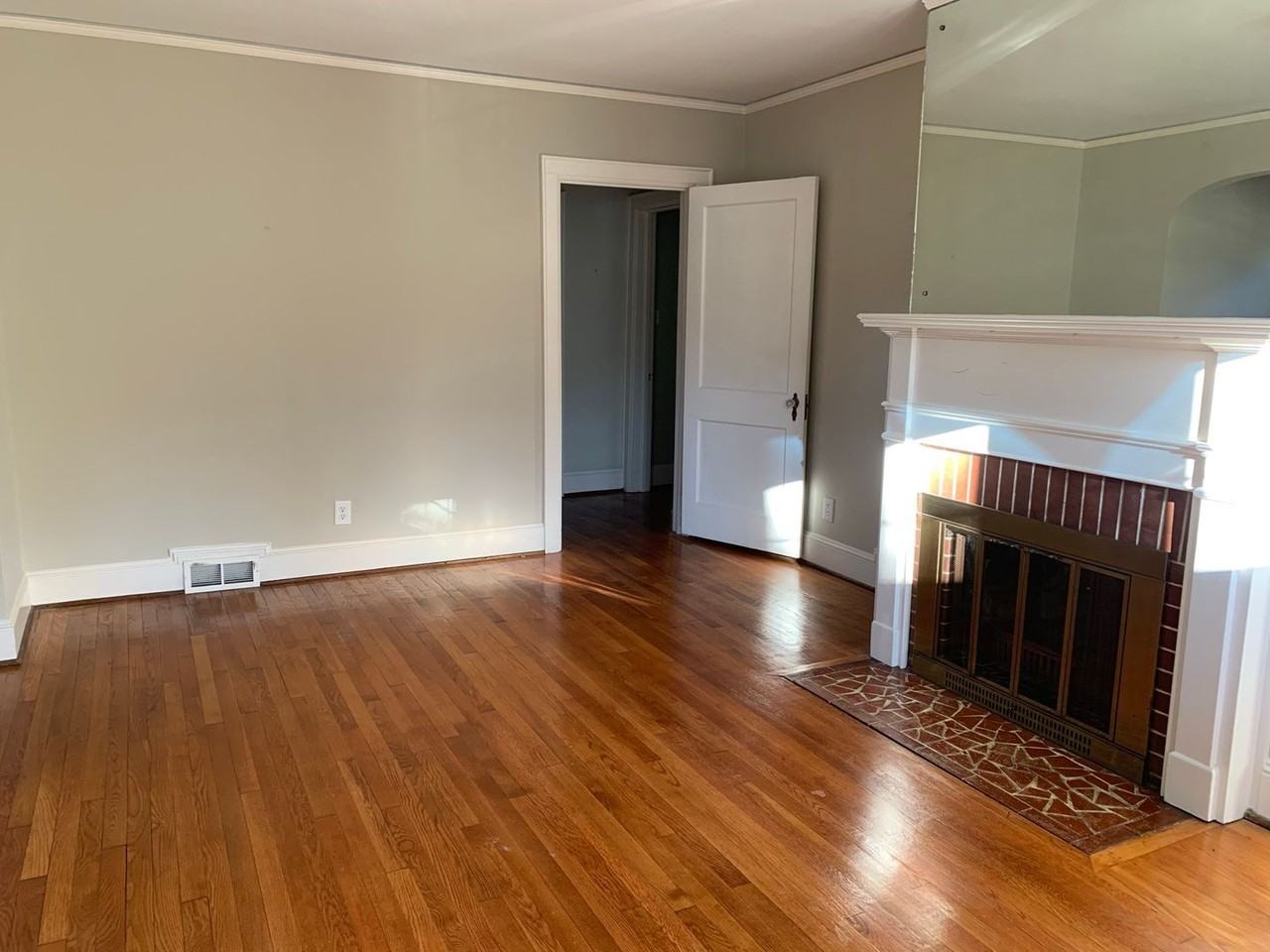 703 Kimbrough St - Photo 4 of 25