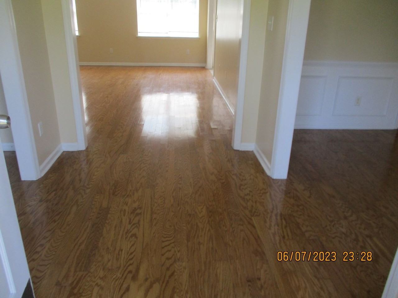 2728 Quail Run Dr - Photo 2 of 5