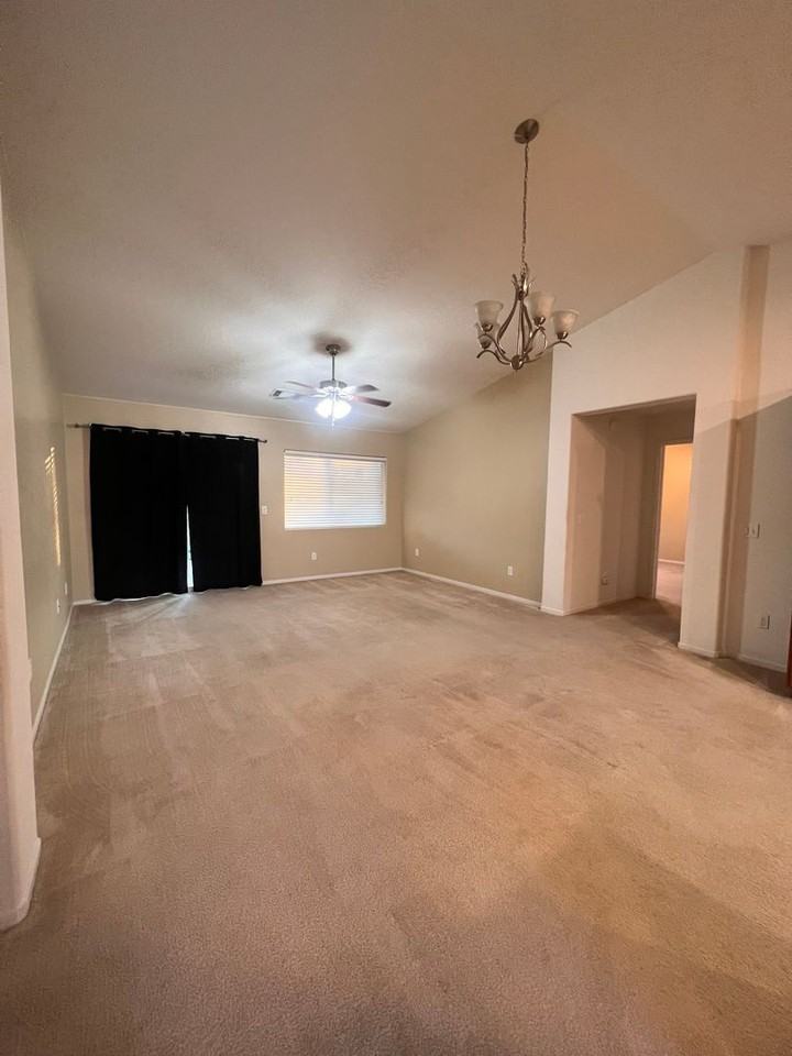 1003 W Westmont Ct - Photo 3 of 14