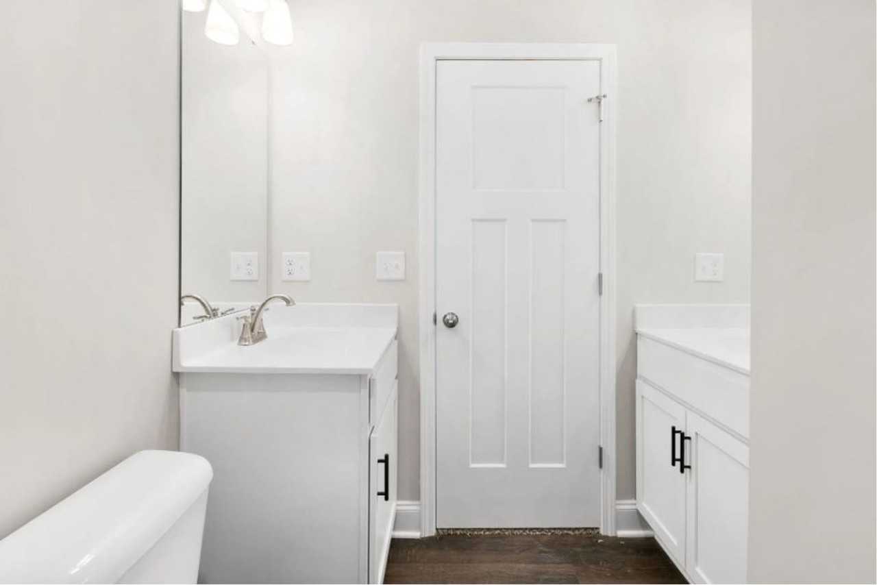 406 St George Way - Photo 7 of 41