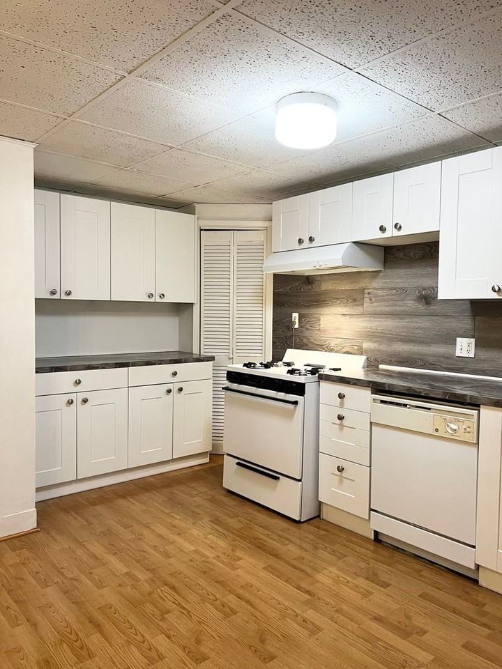 143 William St - Photo 3 of 22