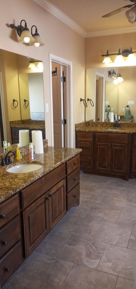 9804 Houston Dr - Photo 7 of 18