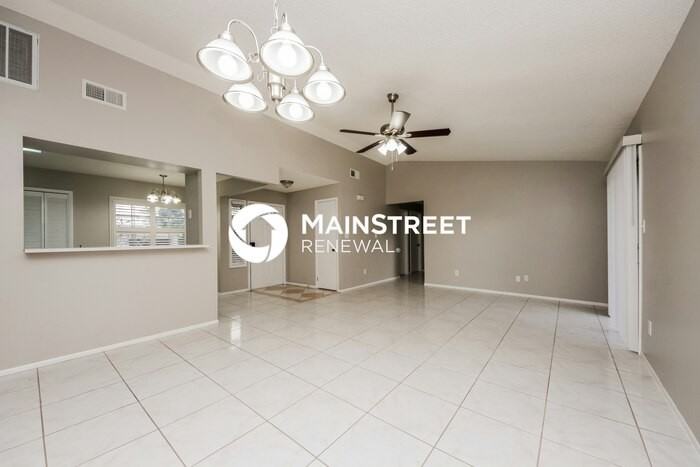 1522 Birchwood Ave - Photo 6 of 16