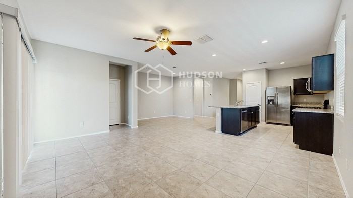 31074 W Weldon Ave - Photo 7 of 33