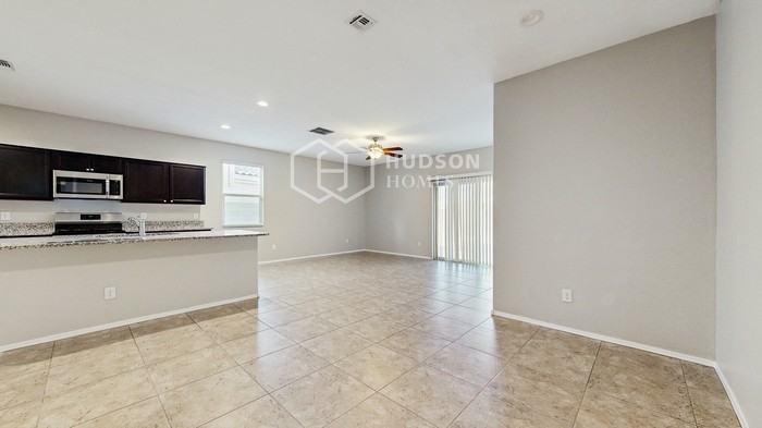 31074 W Weldon Ave - Photo 6 of 31