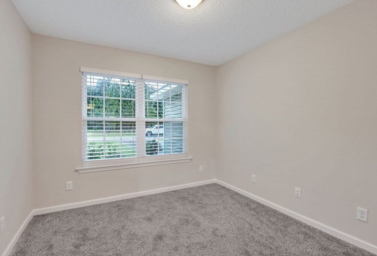 119 Villa Rd - Photo 7 of 27