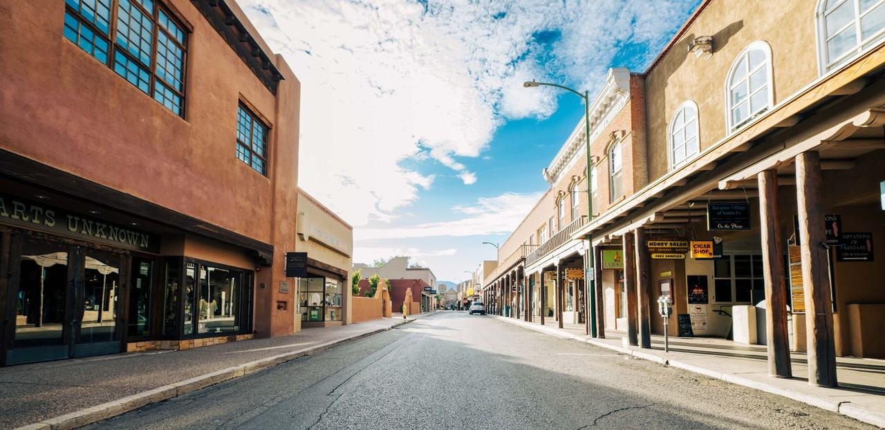 208 1/2 W San Francisco St - Photo 2 of 16