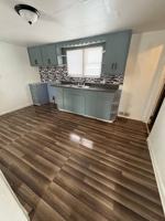 featured image of 906 S 15th St