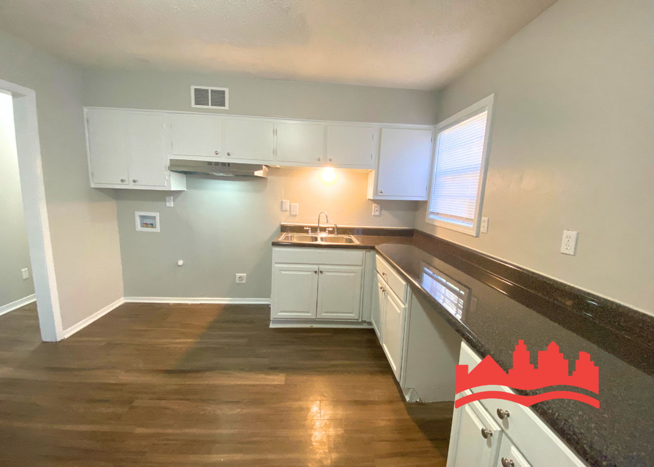 718 Northaven Dr - Photo 7 of 17