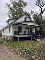 2820 Se Wisconsin Ave - Photo 1 of 1