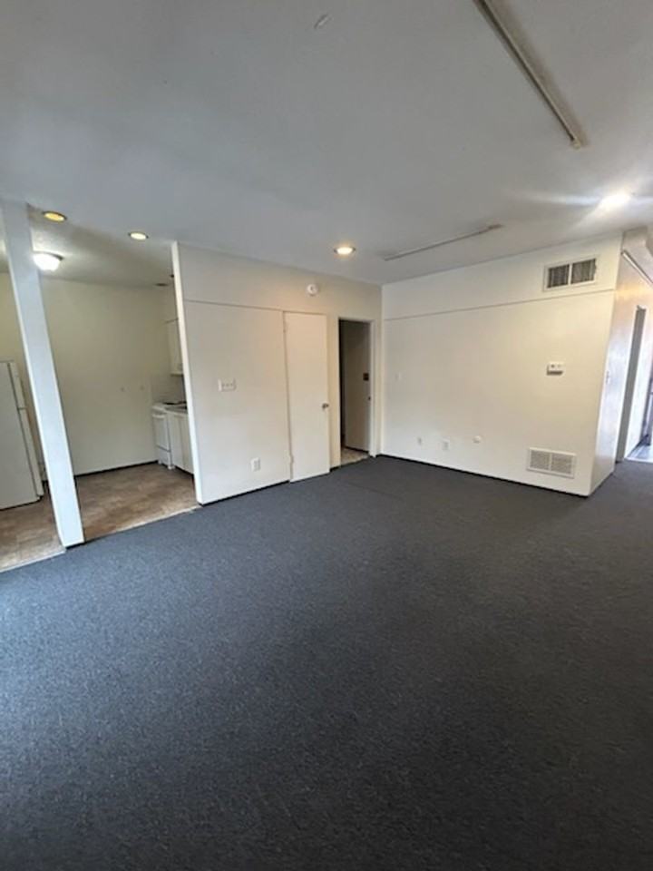 101 Grandview Rd - Photo 6 of 13