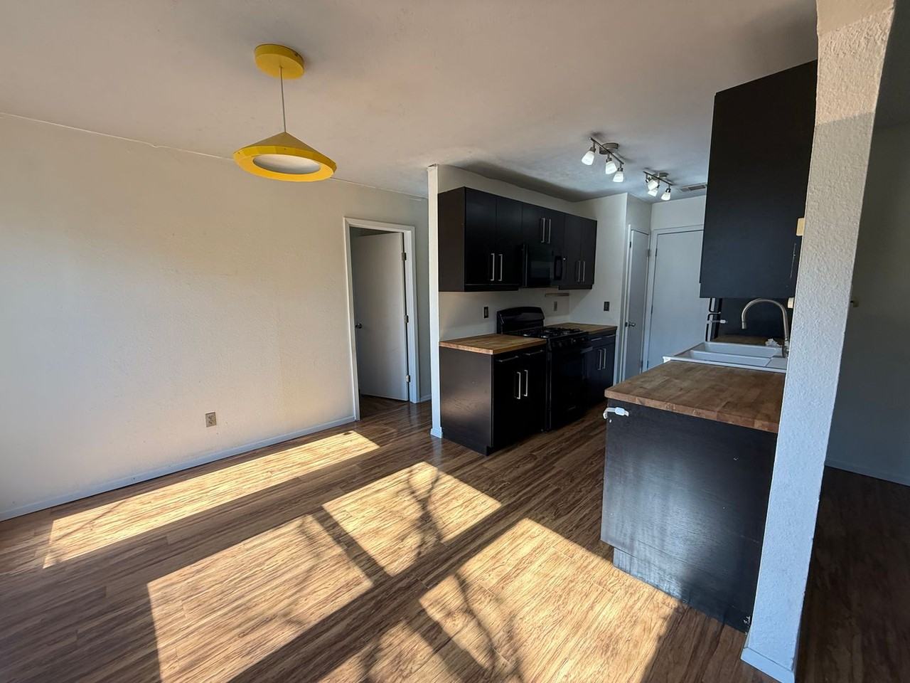 6200 Boxcar Run - Photo 5 of 9