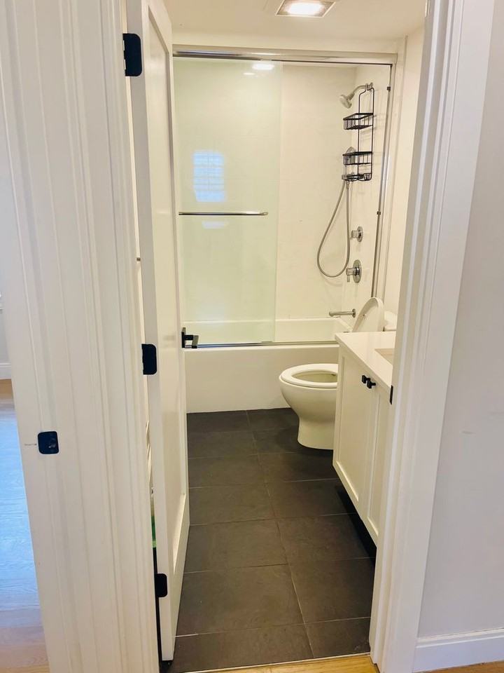 47 Ridgemont St - Photo 7 of 10