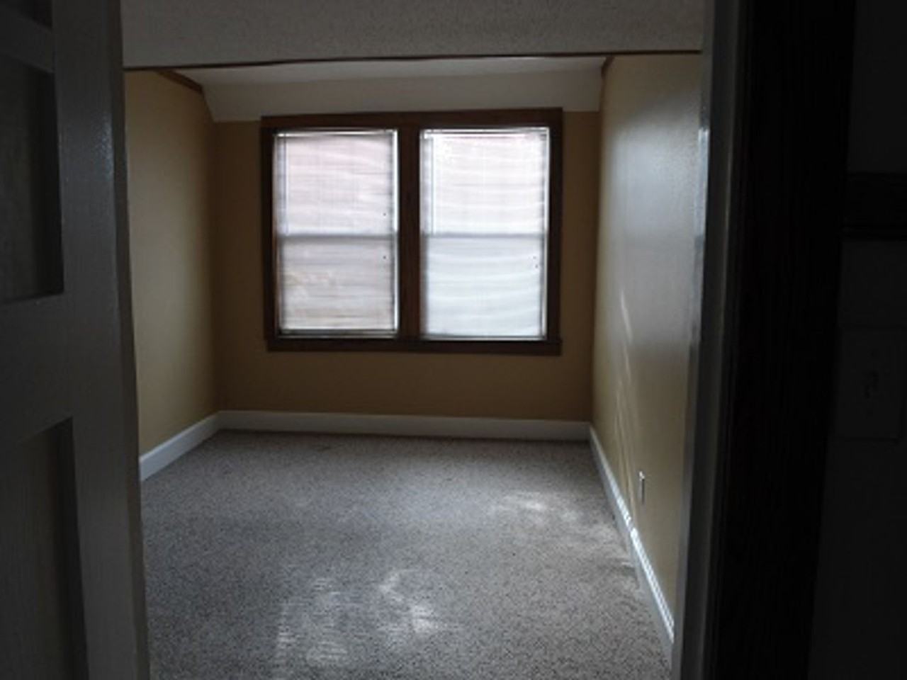 1723 Bever Ave Se - Photo 2 of 4