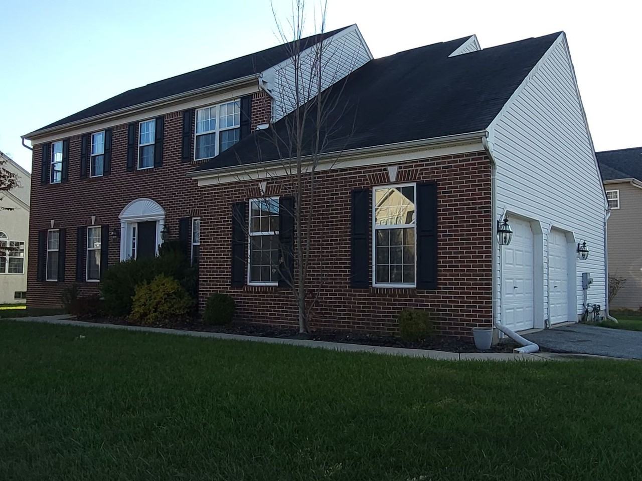 17 Bordeaux Blvd - Photo 2 of 29