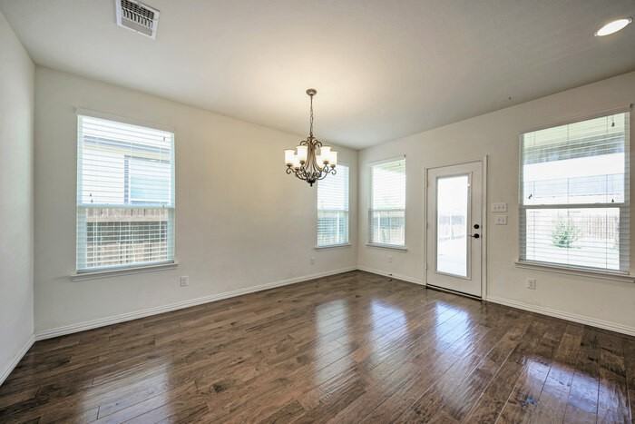 6141 Mantalcino Dr - Photo 7 of 24