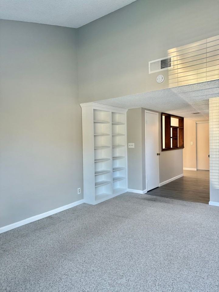 1262 Willowhaven Dr - Photo 7 of 18