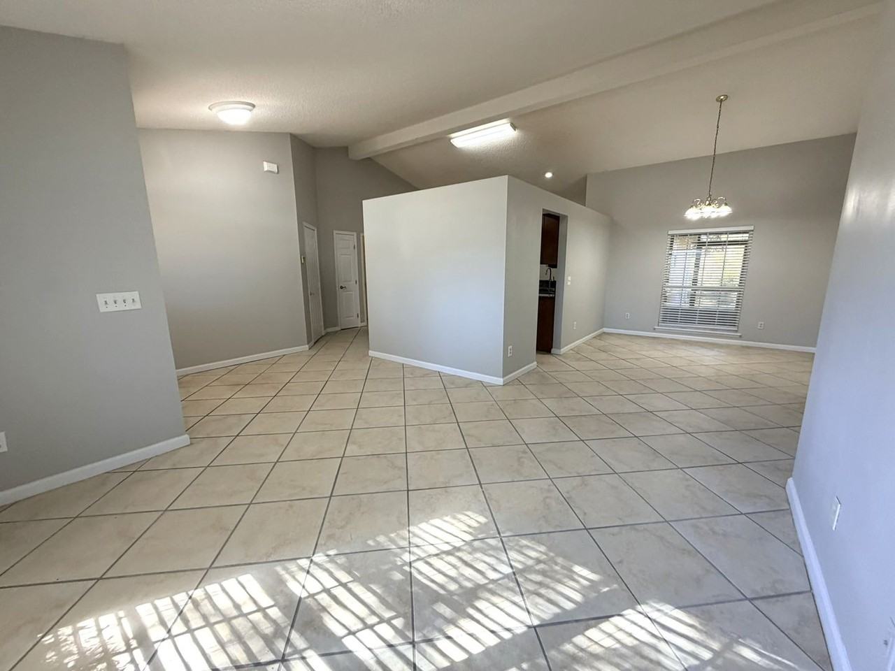 1300 Portside Dr - Photo 3 of 16