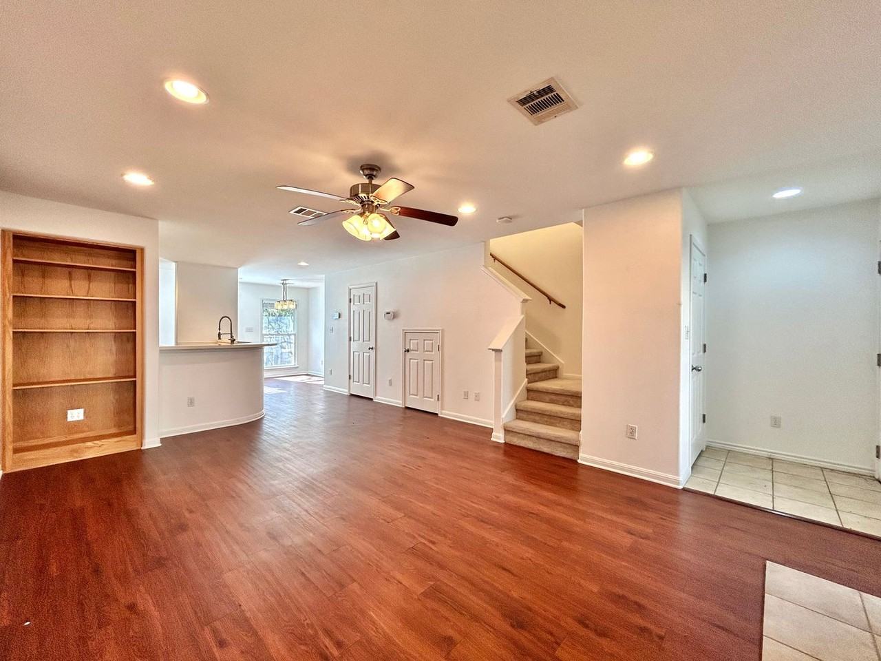 6900 E Riverside Dr #23 - Photo 6 of 27