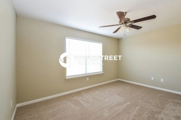 11415 Coral Cyn - Photo 7 of 13