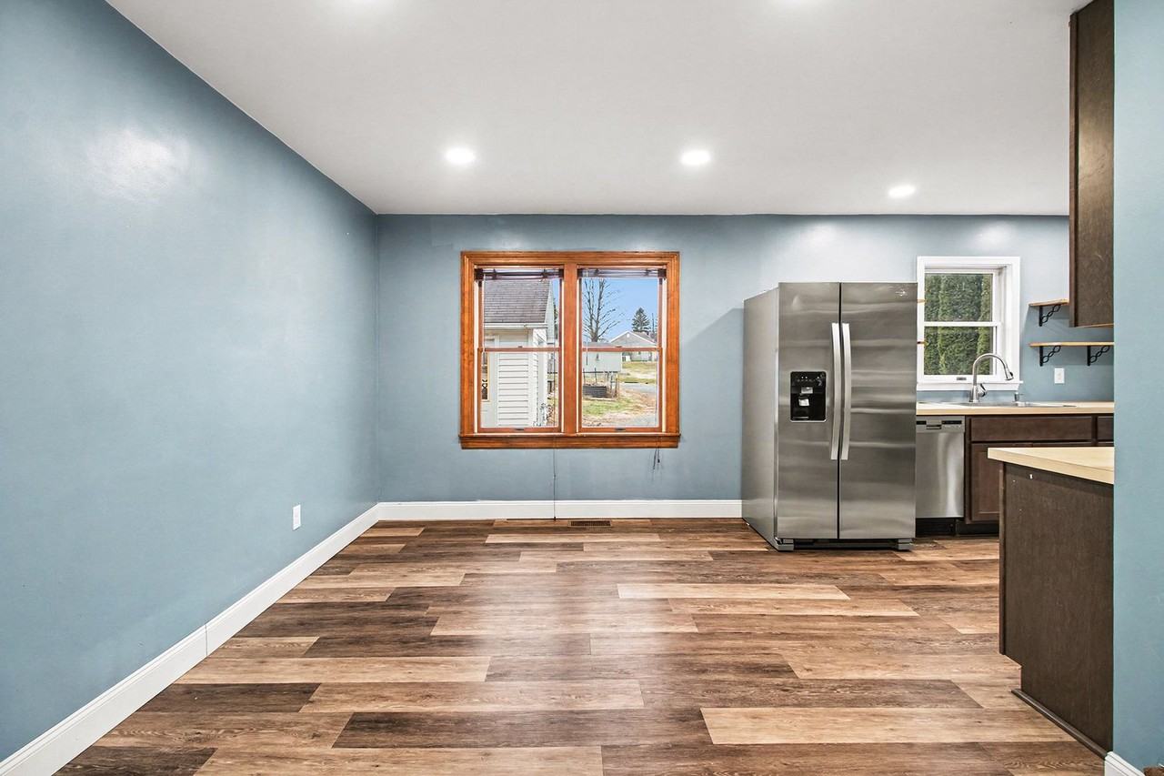 12 Carlisle Rd - Photo 5 of 22