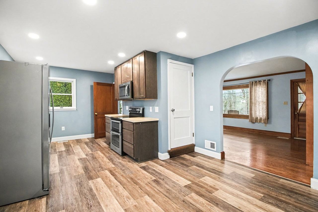 12 Carlisle Rd - Photo 7 of 22